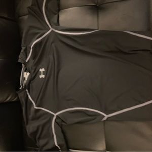 Under armor tee